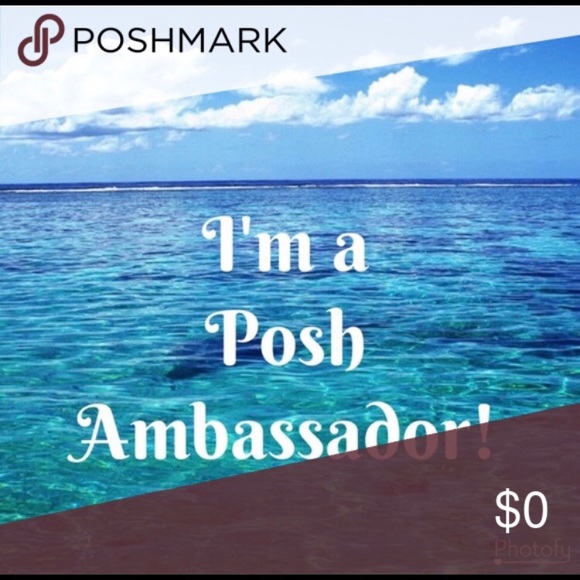 🌹WELCOME TO OUR CLOSET 🌺 - Picture 2 of 7